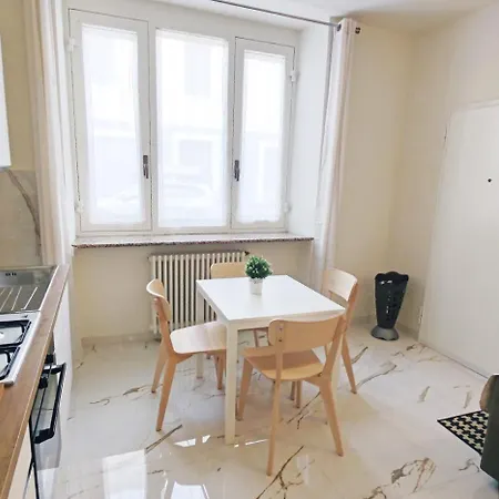 Apartment Pl9 House