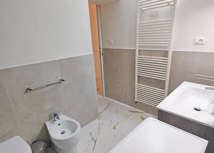 Pl9 House شقة بارما